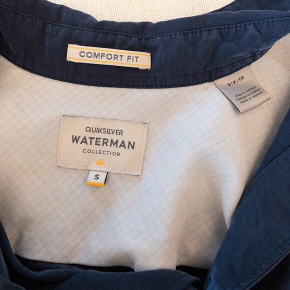 Quiksilver Waterman Navy Button-Up Shirt Comfort Fit Size S Casual Beachwear - Picture 3 of 3